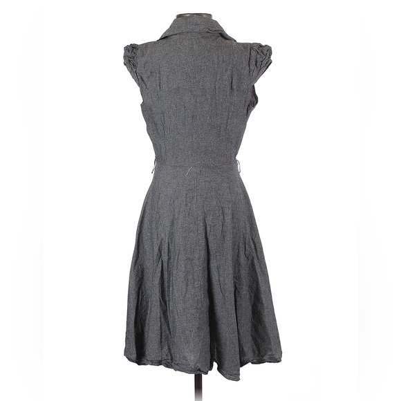 MODCLOTH Gray “About The Artist” Dress By Yellow Star EUC LARGE - Picture 3 of 9